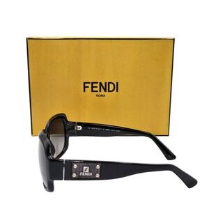 Fendi FS092‎ Black Square Oversized Sunglasses FF Logo Detail Made in Italy